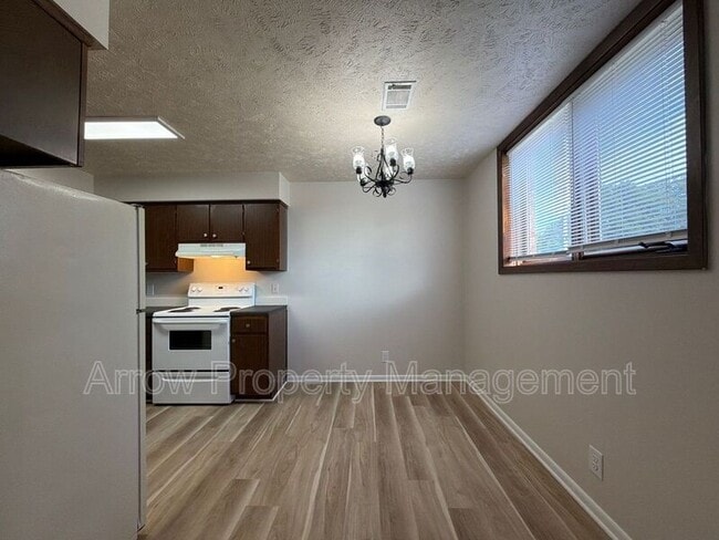 Photo - 601 N 4th St