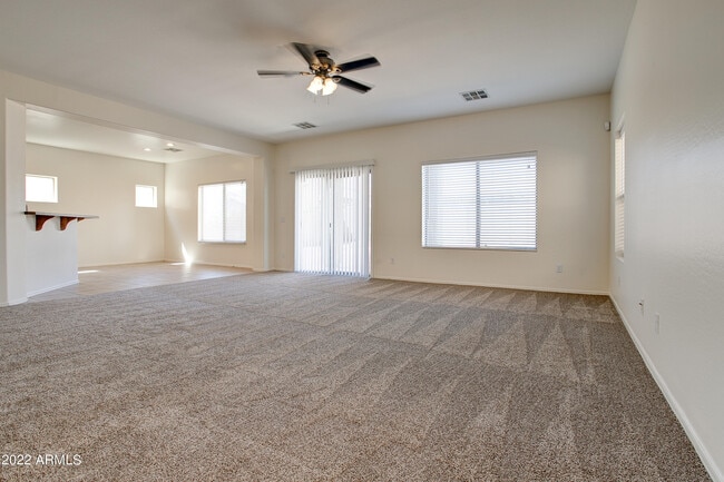 9928 W Chipman Rd