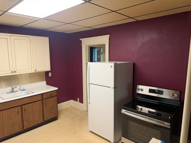 Photo - 753 Rutger St