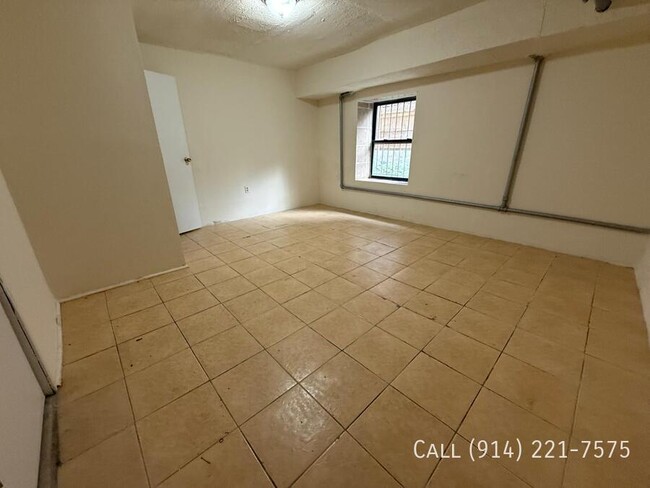 Building Photo - 78 Hamilton Ave Unit 1B