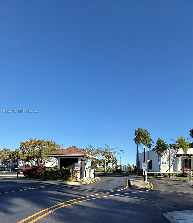 Photo - 201 Lake Pointe Dr Unidad 202