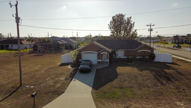 Photo - 1602 SW 16th Ct