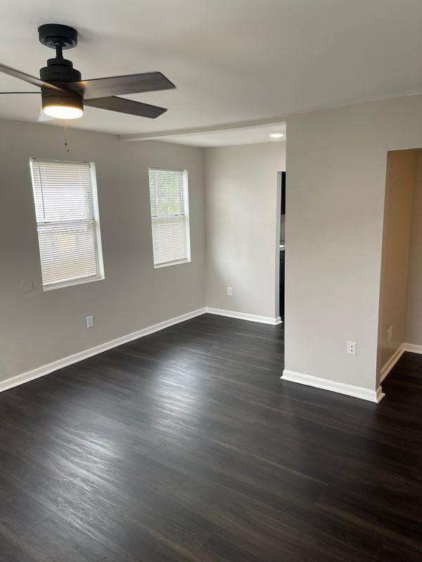 Photo - 6229 Curie St