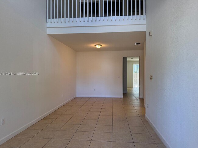 Photo - 7540 NW 114th Pl