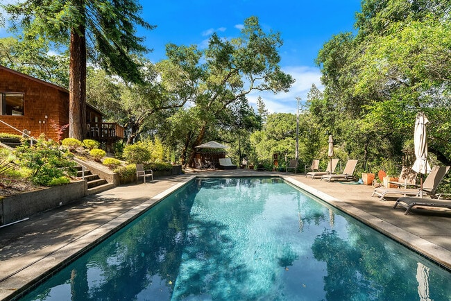 Photo - 2350 Mill Creek Ln
