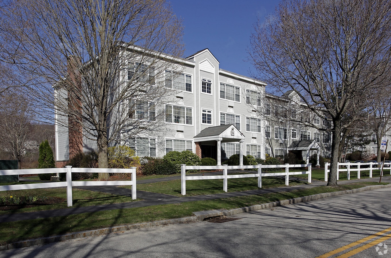 Photo - Autumn Woods Apartments