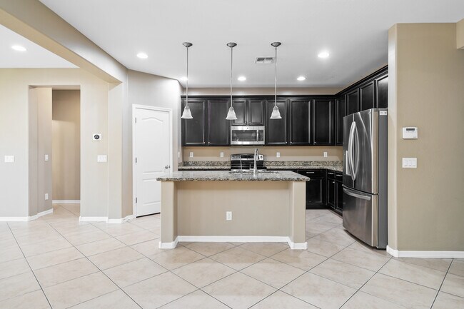 Photo - 906 E Del Rio St