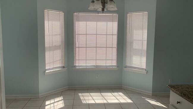 Photo - 2233 Blakers Blvd