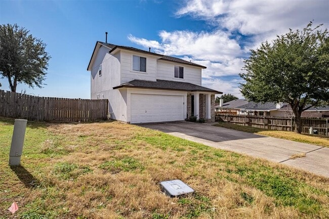 Photo - 104 Pond Way