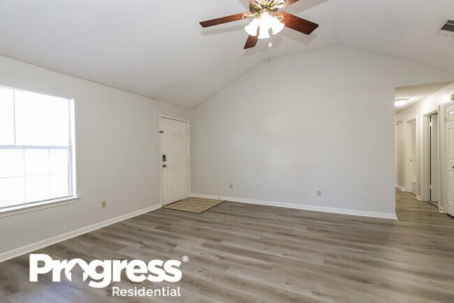 Photo - 2581 Arborgreen Cove