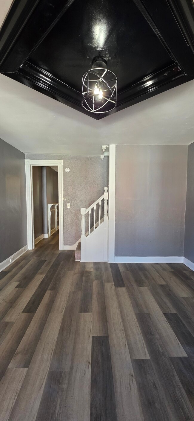 Photo - 2707 Presbury St