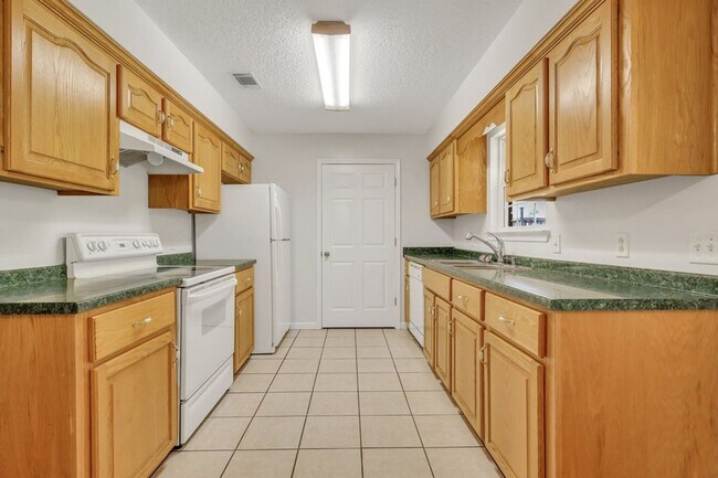 Photo - 3bd 2ba Home for Rent on Empire Rd