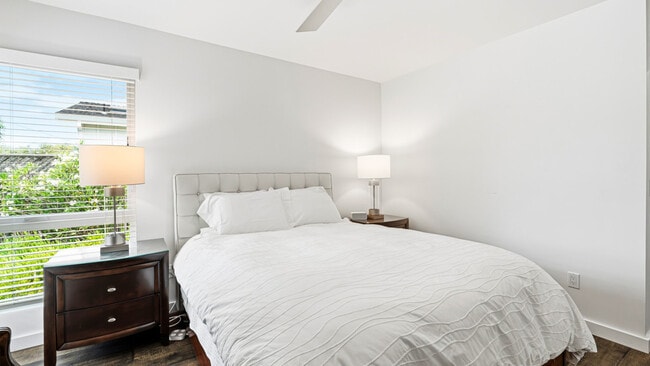 22522 Burndale Rd Unit SI ID1604797P