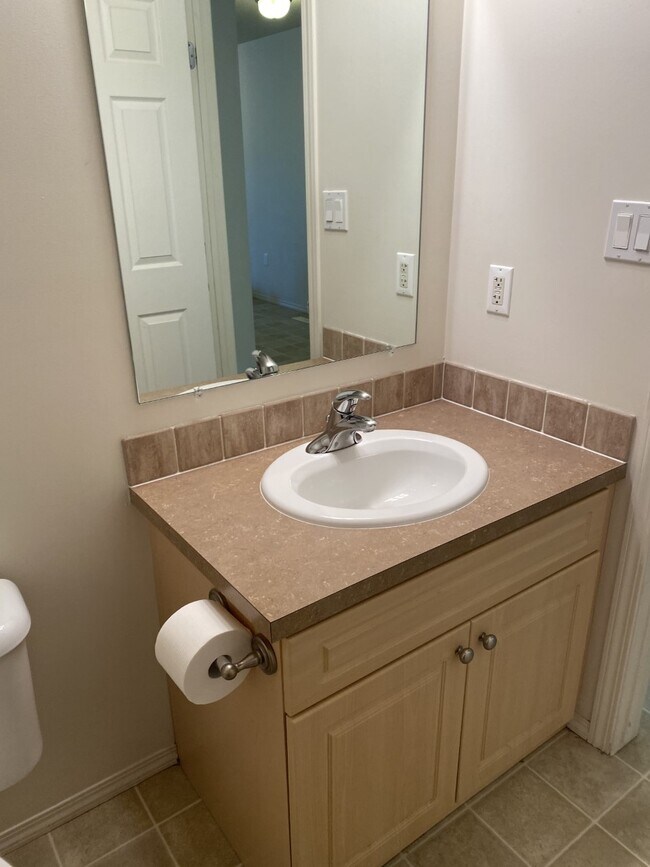 Photo - 379 S Ashley Ave