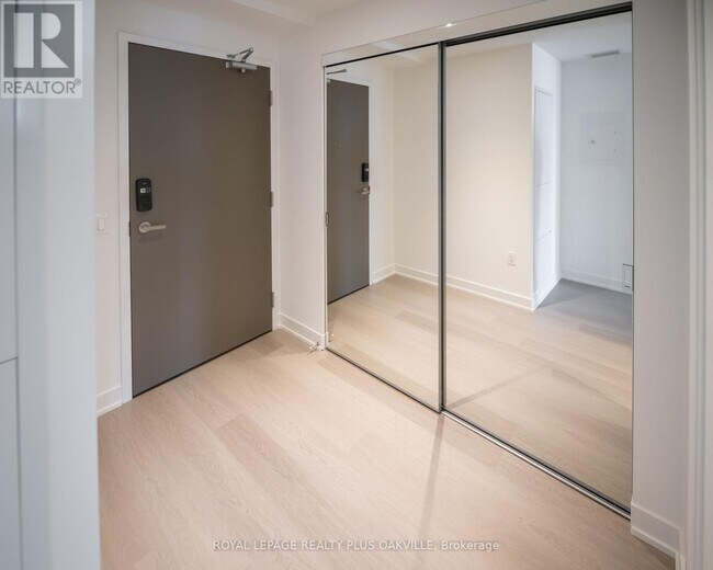 Photo - 505 Webb Dr Unit 1505