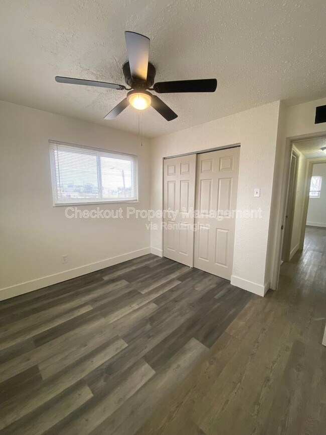 Photo - 813 Courtois St Unit C