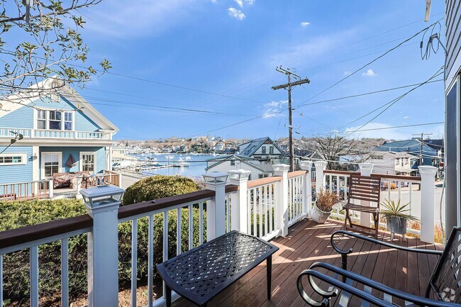 Building Photo - WINTER RENTAL: Painters Perch on Rocky Neck