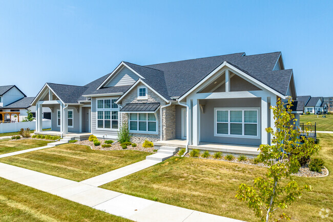 Building Photo - Prairie Trails Rental