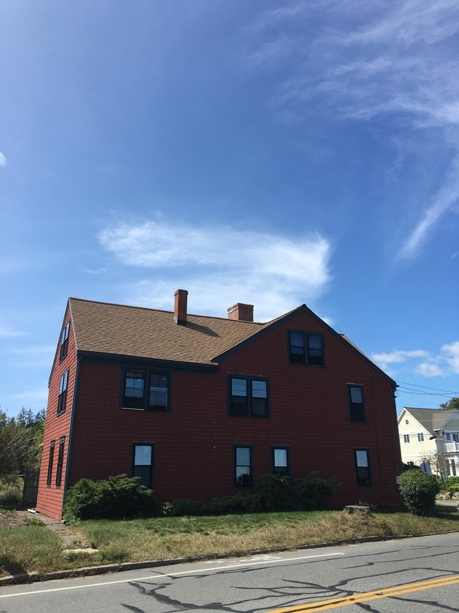 From PI Turnpike - 1 Ocean Ave Rental