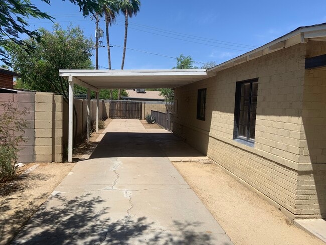 Photo - 1722 W Osborn Rd