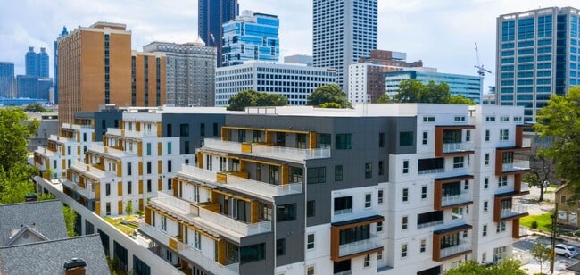 Building Photo - NEW BUILD DELUXE CONDO IN WEST MIDTOWN ATL...