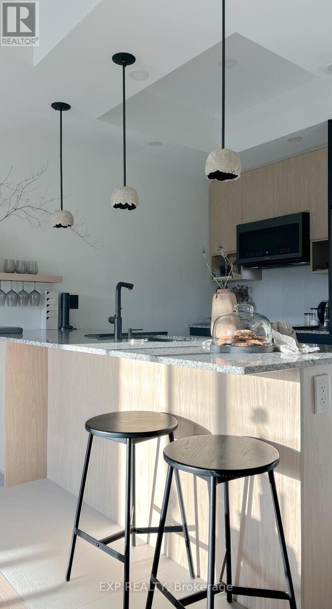 Photo - 670 Gordon St Unité 312