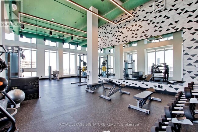 Photo - 25 Nicholas Ave Unit 323