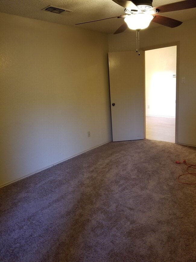 Dormitorio trasero