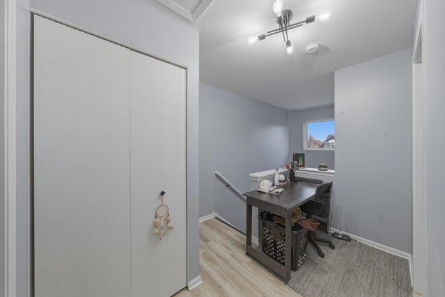 Photo - 541 Heritage Dr