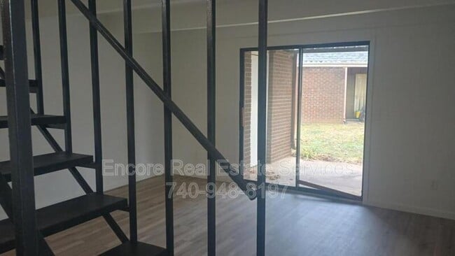 Photo - 1113 Hollander St