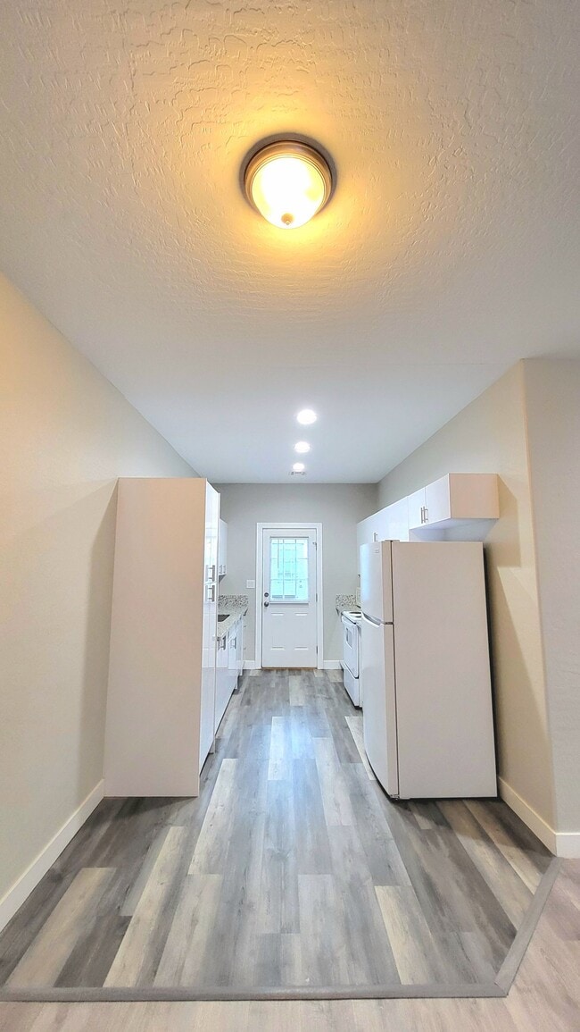 Photo - 620 San Lorenzo St Unit 4
