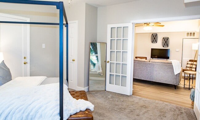 Photo - Cozy 2-Bedroom Home Near Sacred Heart, Shriners, and Deaconess