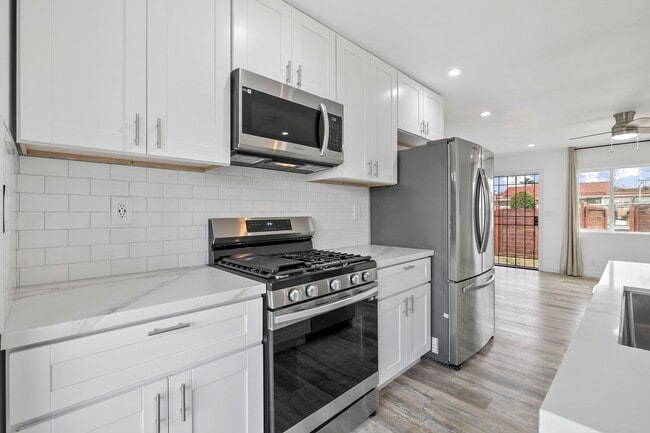 Photo - 4517 Thorn St