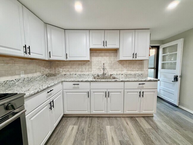 Photo - 5115 Keystone St Unit 1