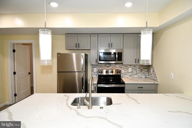 Photo - 1040 Bladensburg Rd NE
