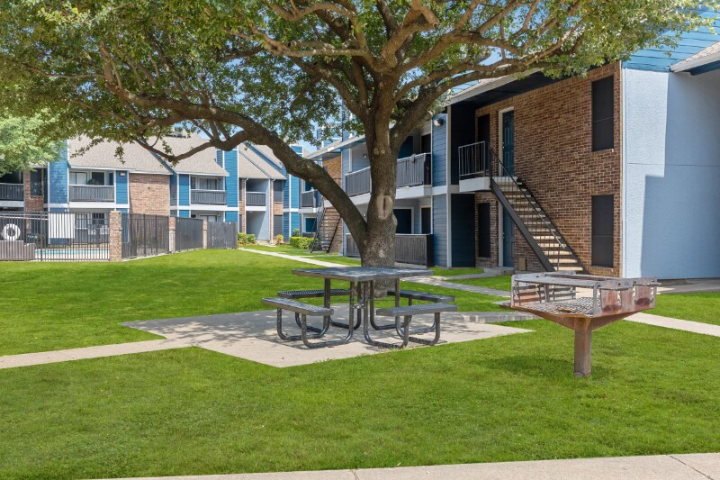 Photo - 4420 Saturn Rd Unidad 135