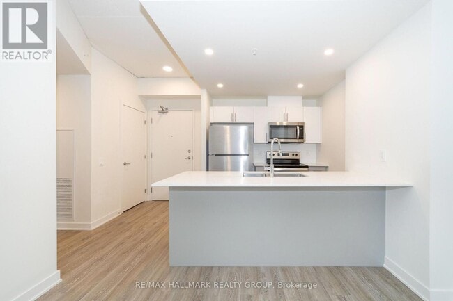 Photo - 353 Gardner St Unit 705