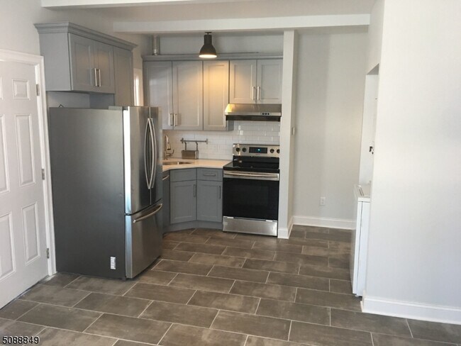 Photo - 389 Millburn Ave Apartment