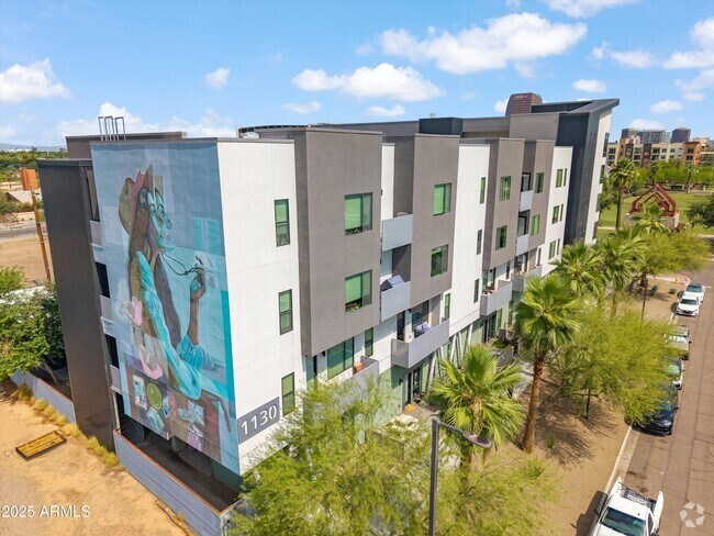 Building Photo - 1130 N 2nd St Unit 208 Rental