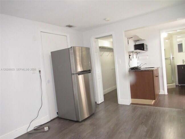 Photo - 2230 SW 50th Terrace Unit 2