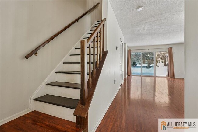 Photo - 8 Marsh Ct Unit 665