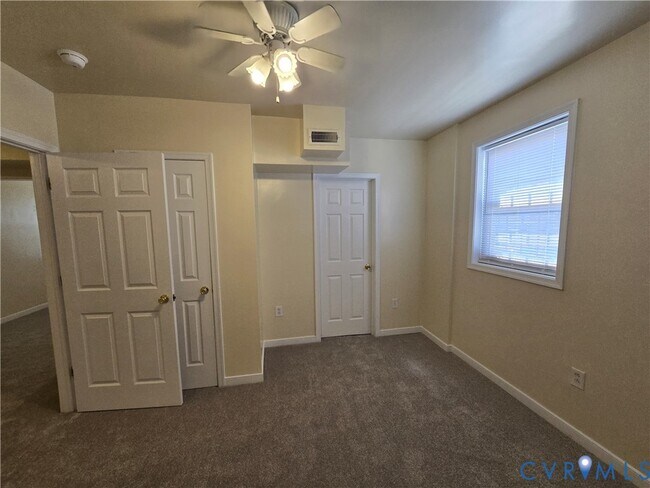 114 S Addison St Unit Lower