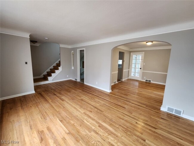 Photo - 1062 Argonne Rd