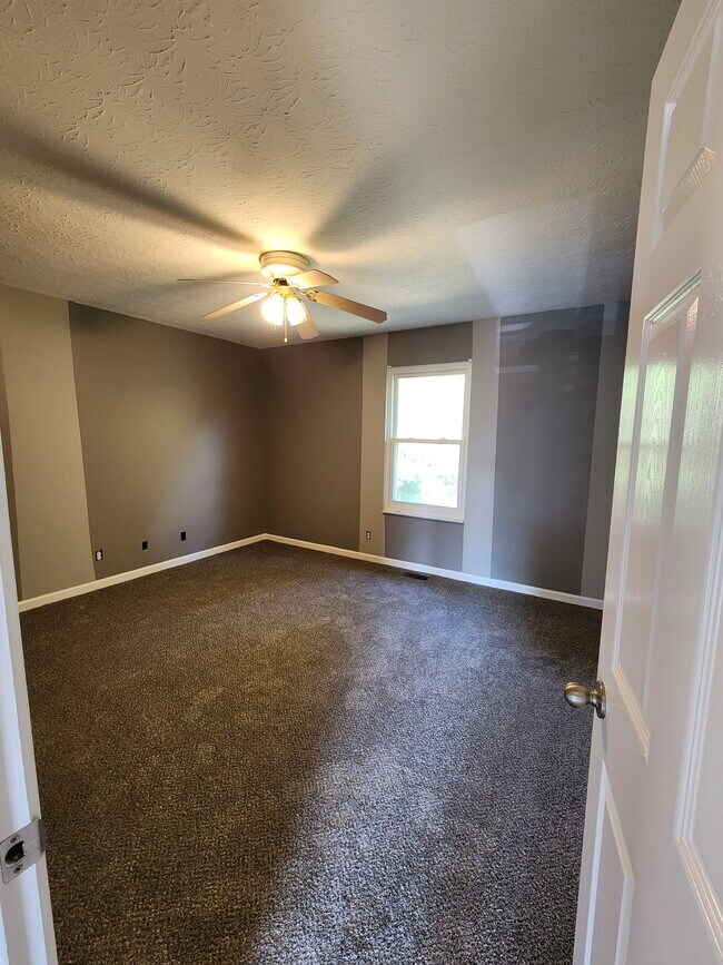 Photo - 5 S Bellewood Ct