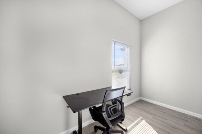 Photo - 3300 NW 15th Ln