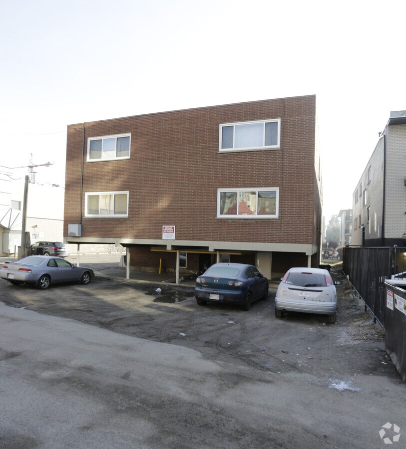 Photo - Massey House