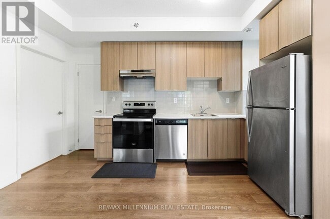 Photo - 60 Orchid Pl Dr