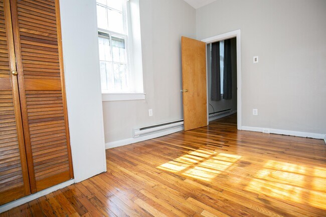 Photo - 1114 Spruce St Unit 07