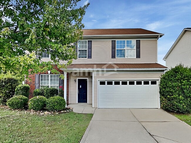 Photo - 13624 Whitebark Ct House
