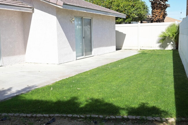 Photo - 43730 Louisiana St